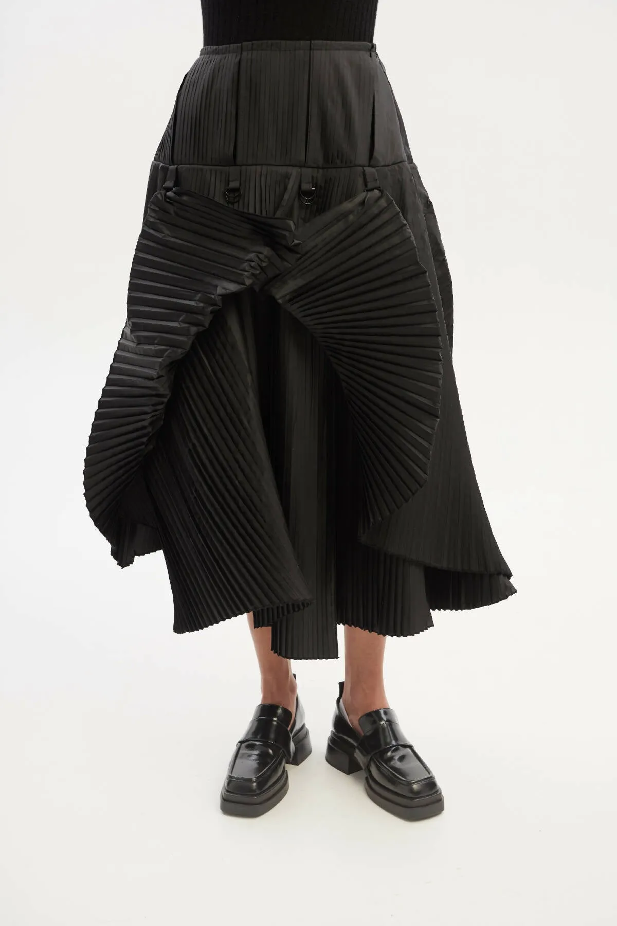 Asymmetric A-Line Midi Skirt With Layered Pleated Parts and Detachable Pockets