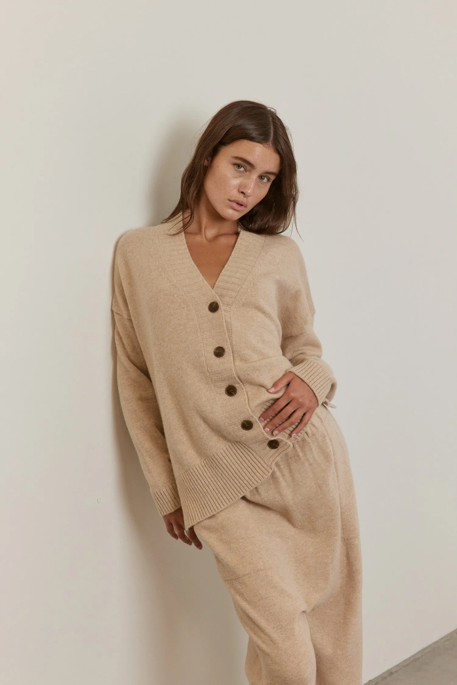 Cashmere wool blended sweater cardigan