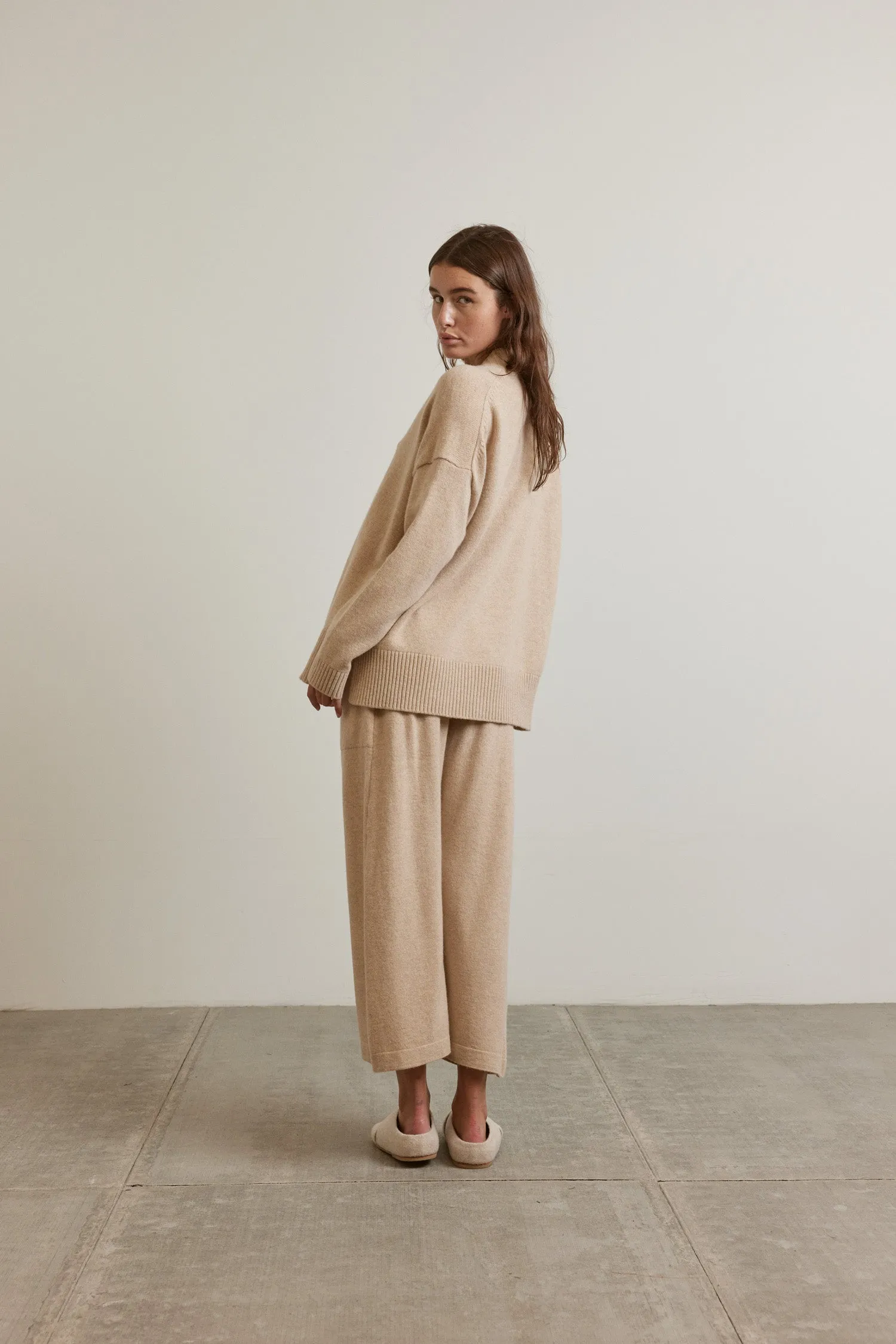 Cashmere wool blended sweater cardigan