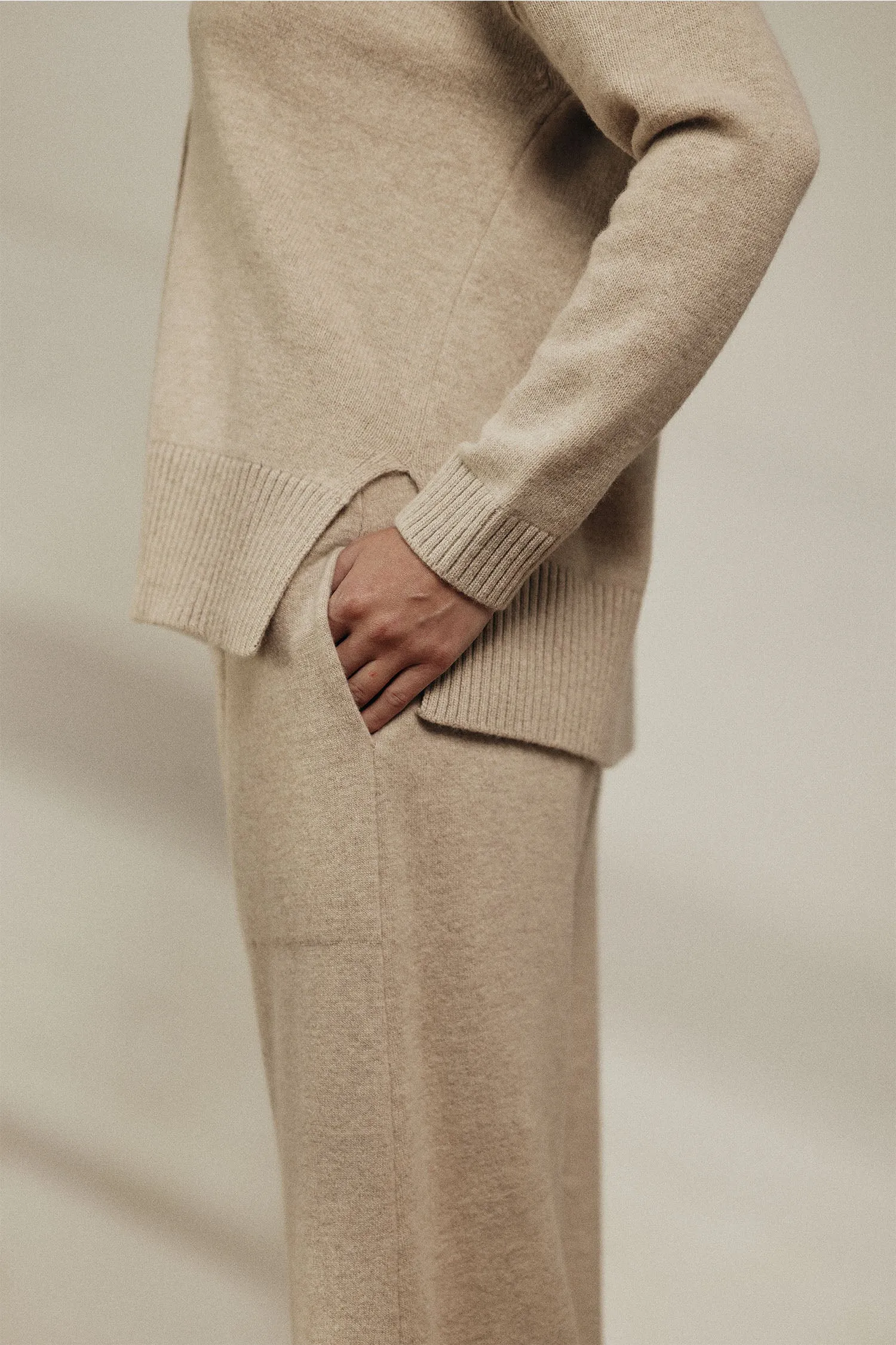 Cashmere wool blended sweater cardigan