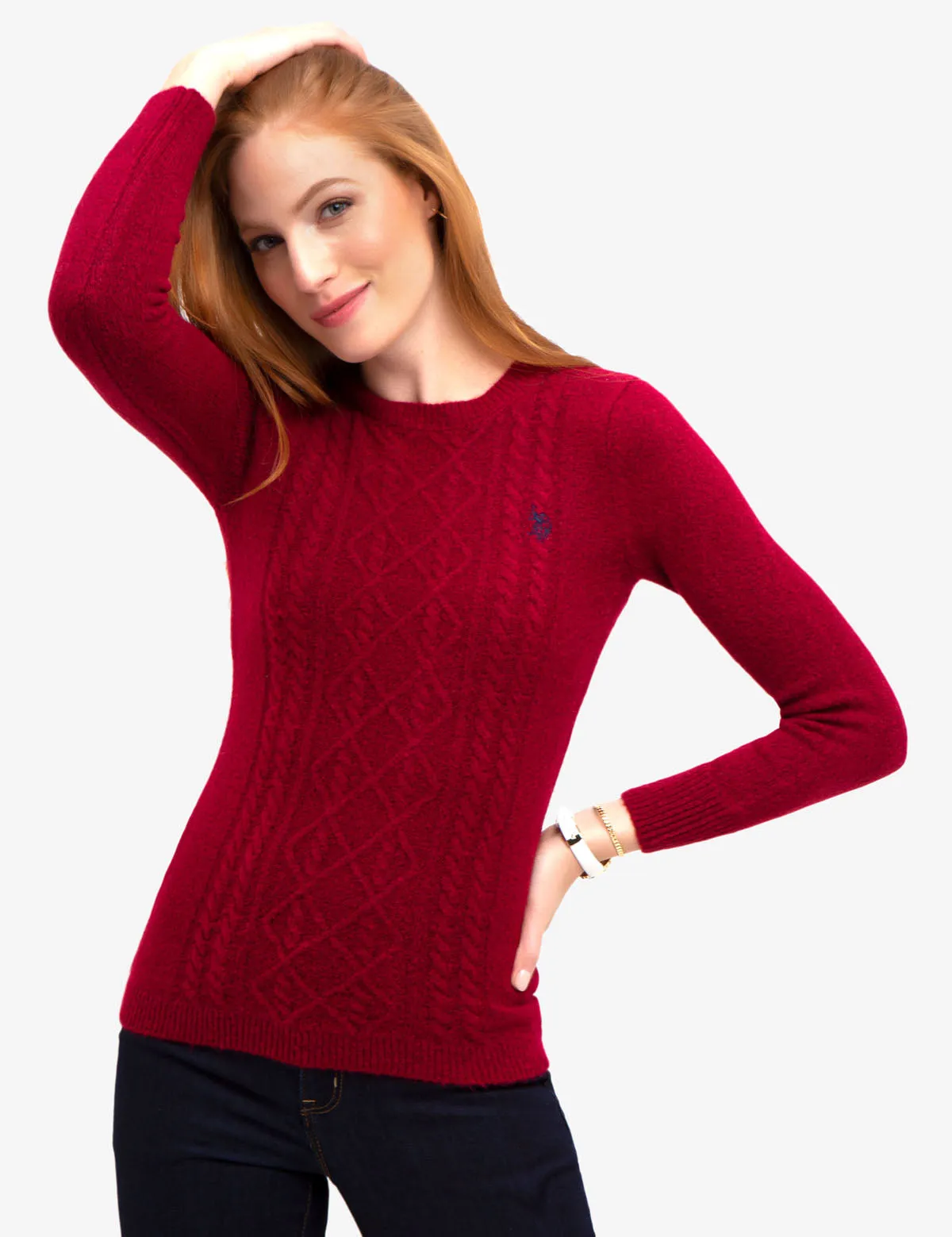 COZY CREW NECK CABLE SWEATER