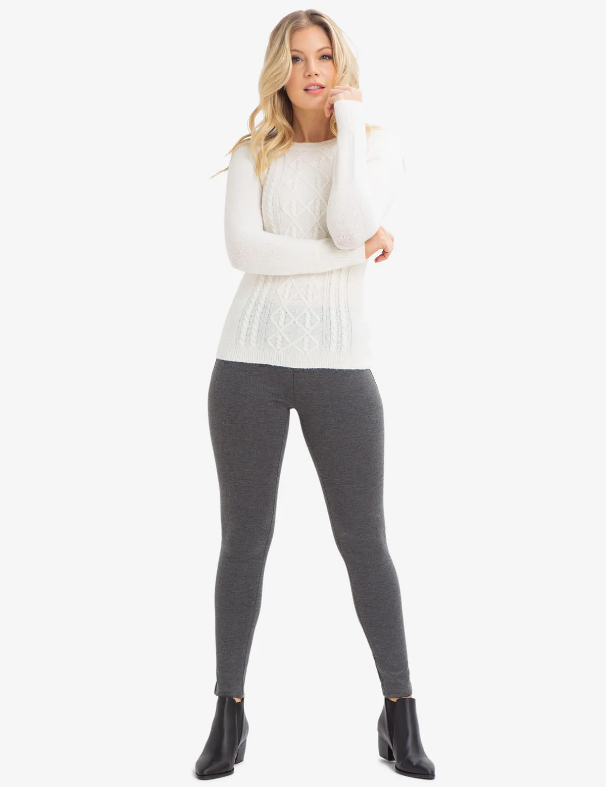 COZY CREW NECK CABLE SWEATER