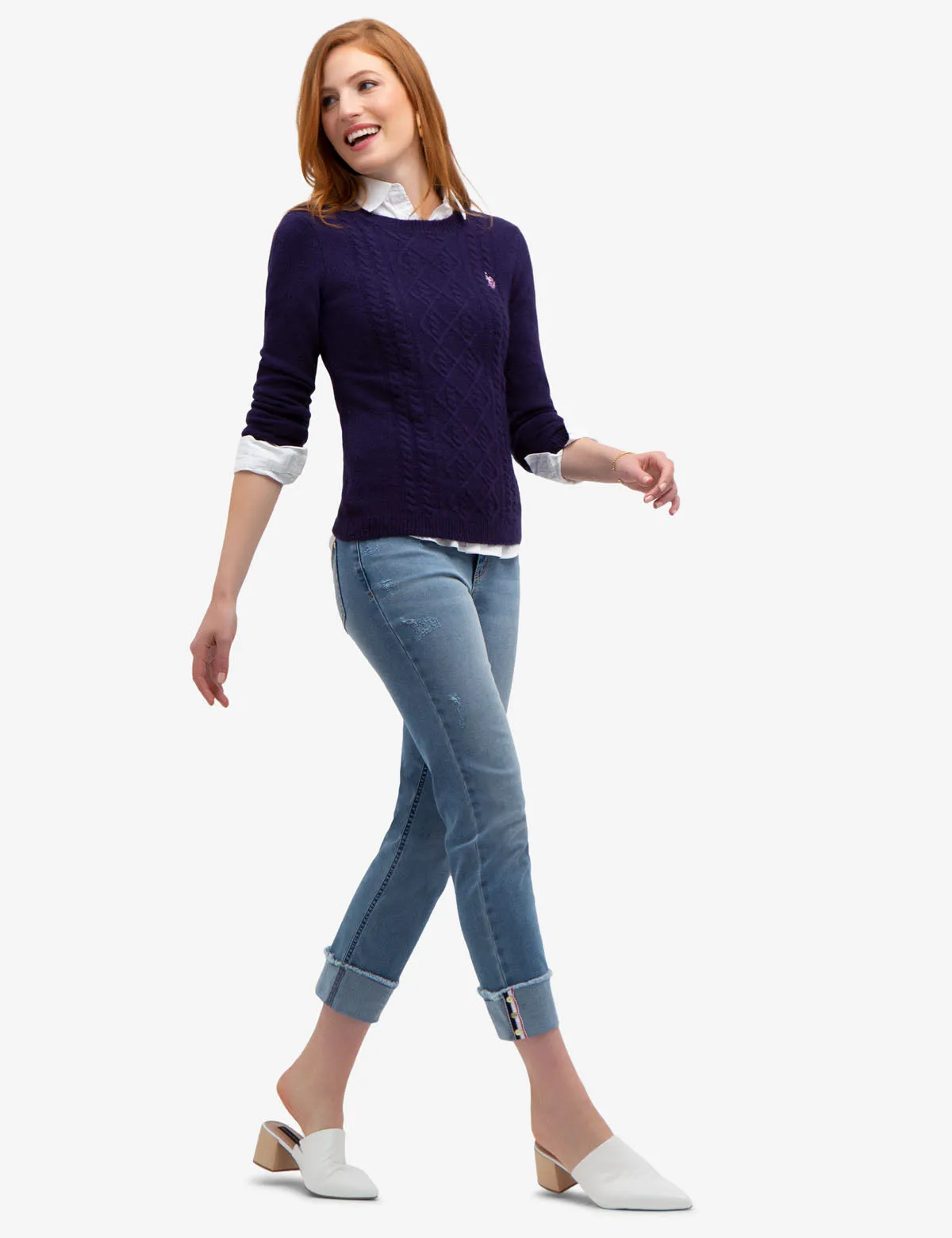 COZY CREW NECK CABLE SWEATER