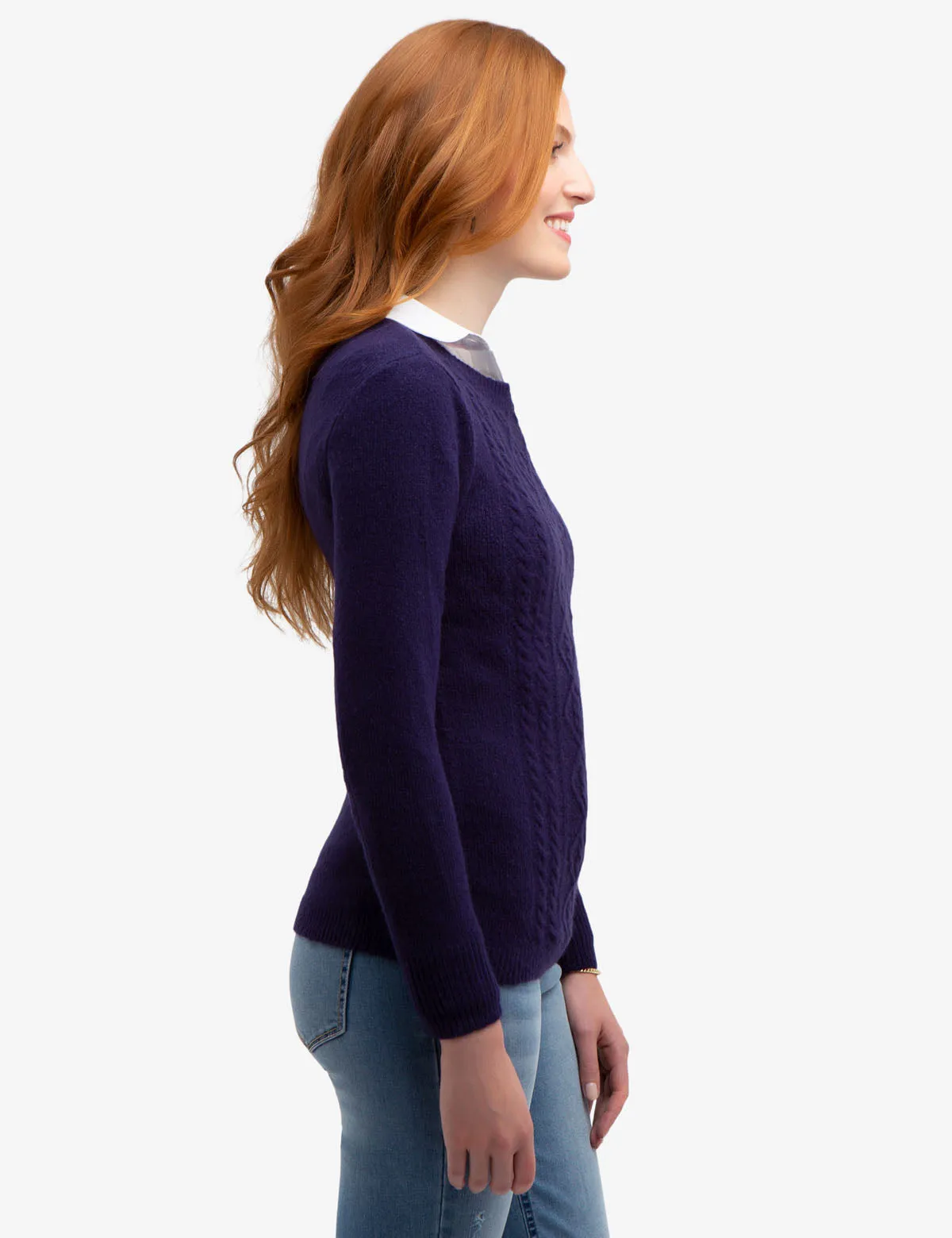 COZY CREW NECK CABLE SWEATER