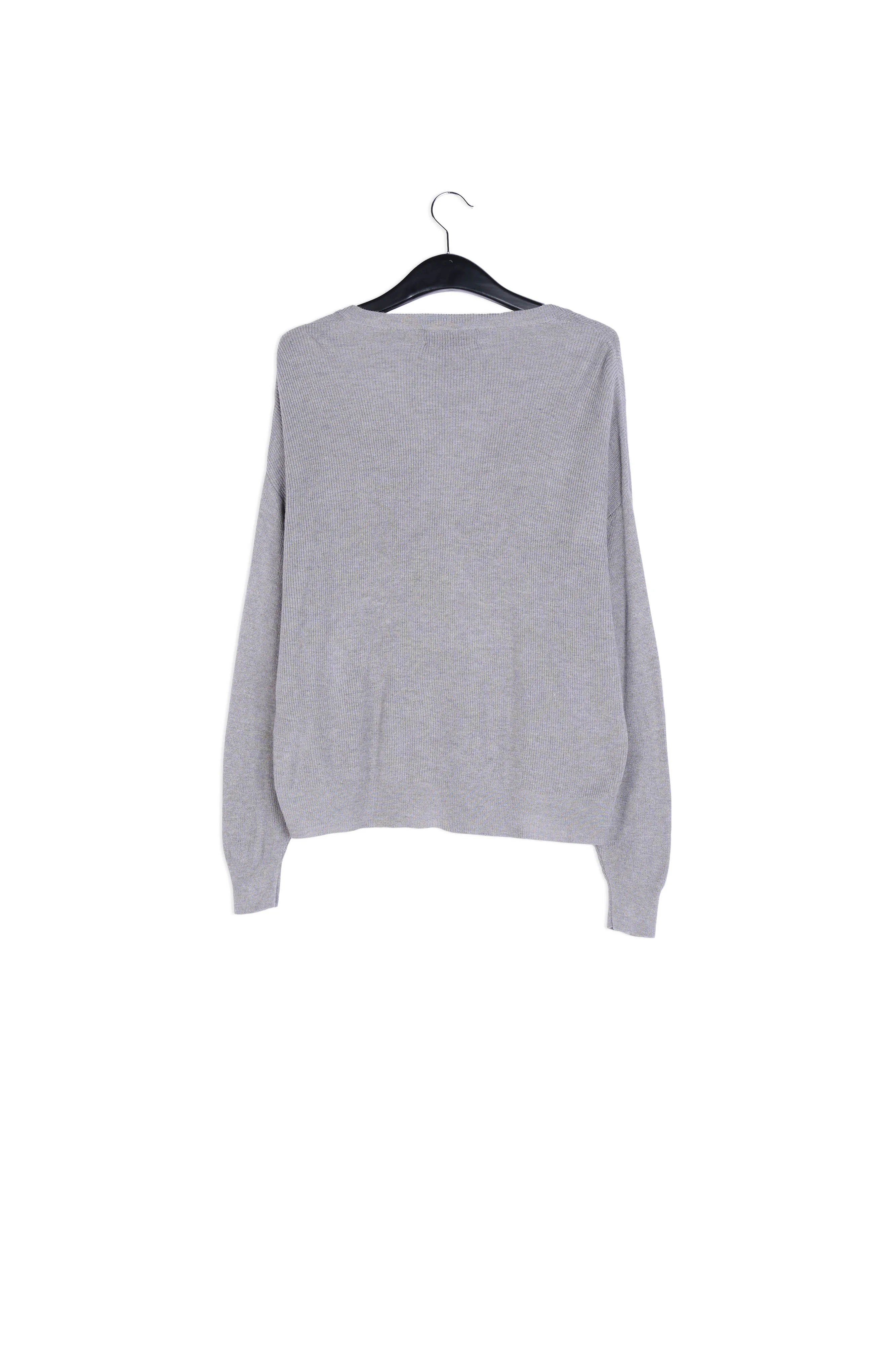 Grey oversized fine-knit sweater