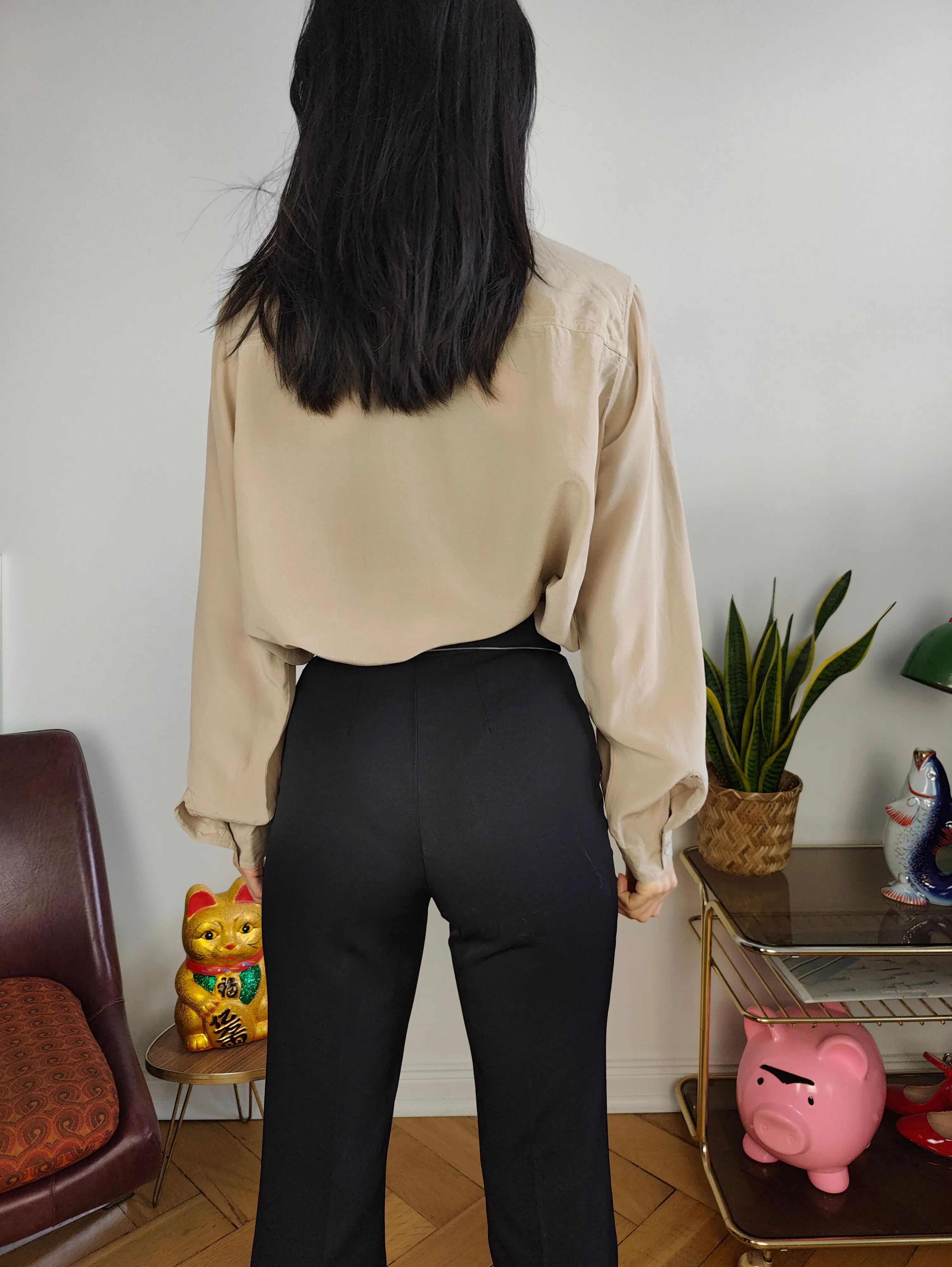 Vintage 100% silk blouse beige long sleeve button up plain shirt S
