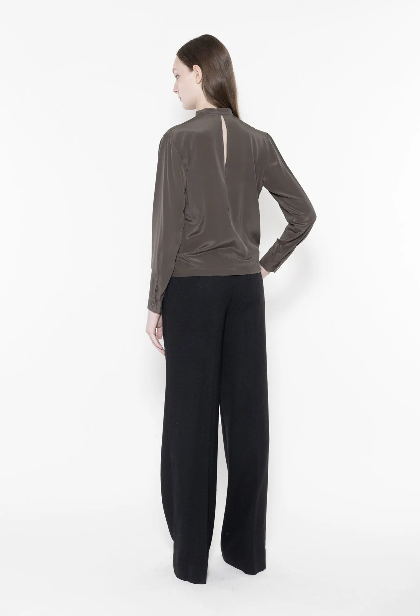 VIOLA - Crepe de Chine Silk Blouse in Moss